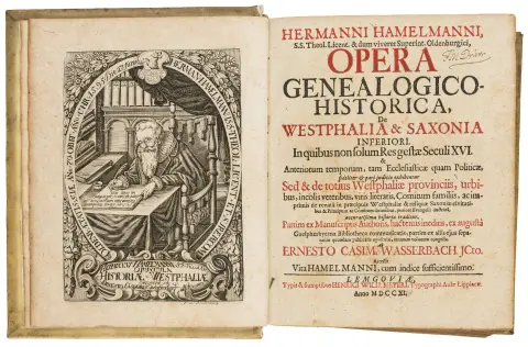 Acc. vita Hamelmanni. Med stukket frontispice. Lemgo, Meyer, 1711. 14 bl., 1464 s., 52 bl. 22 x 17 cm. Blindpræget pergamentbind fra…