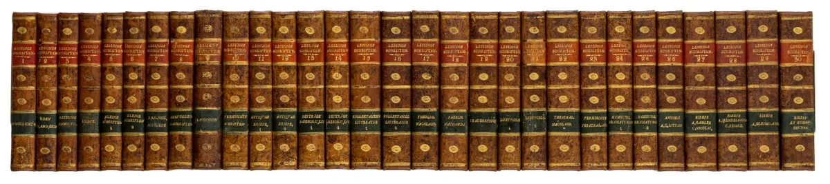 Lessing, Gotthold Ephraim – Sämmtliche Schriften。30卷。附雕刻肖像。Berlin, Voss, 1784-1796。15,5 x 10 cm。半皮革装。