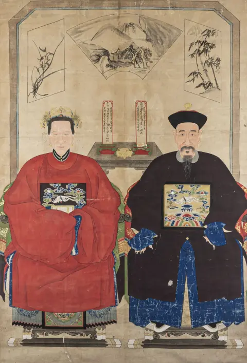 Asien - Kina – Kinesisk forfædrebillede fra Qing-dynastiet. Blandet teknik delvist med guld og hvidt på brunligt papir
