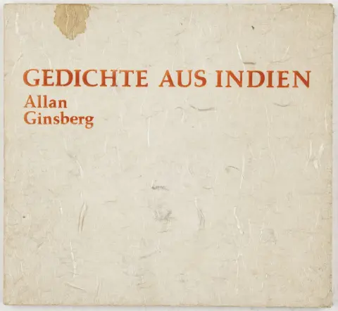 Ginsberg, Allen – Digte fra Indien. Rejsenoter. Med 9 originale raderinger af Ulf Mewes. Hildesheim, Fachschule, 1973. 22 bl. (indb…
