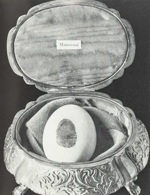 Städtisches Museum Mönchengladbach – Manzoni, Piero. Manzoni. Med talrige, delvist helsides illustrationer. Mönchengladbach,…