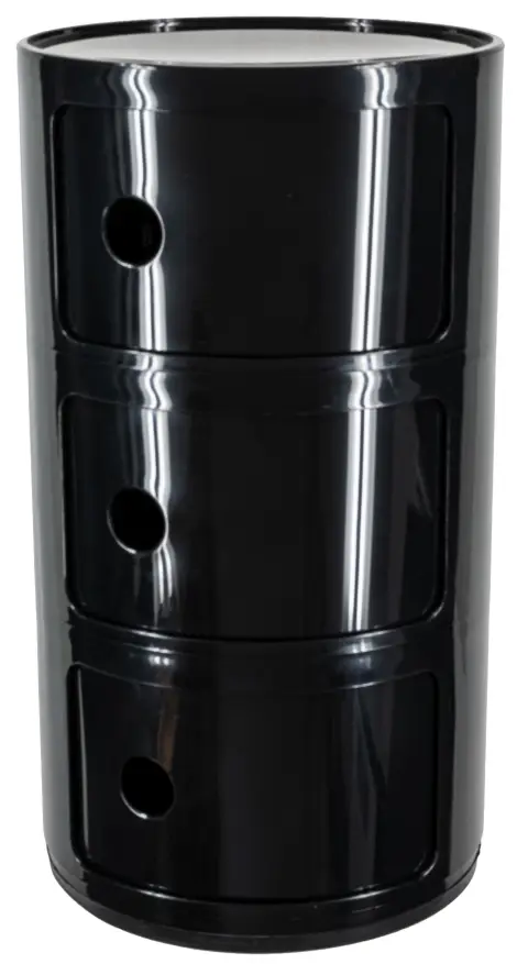 Design – Collezione con 1 tavolino, 1 contenitore e 3 posacenere in plastica. Anni 1970 e 1980. Vari designer e produttori.