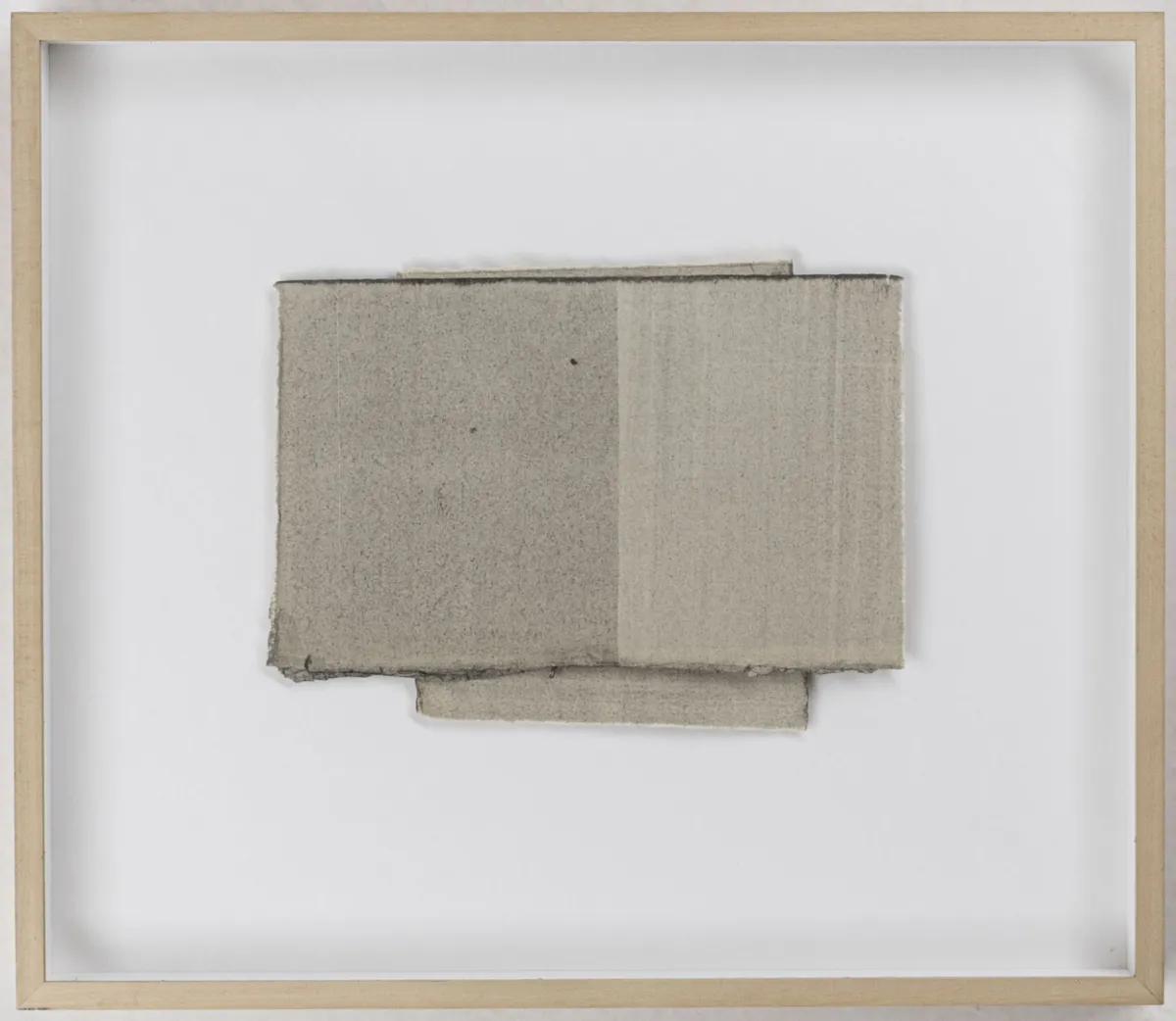 Maltz, Russel – Stacked Drawing。两幅纸上墨水素描组成的构图，装裱于底板上并置于物件框中。