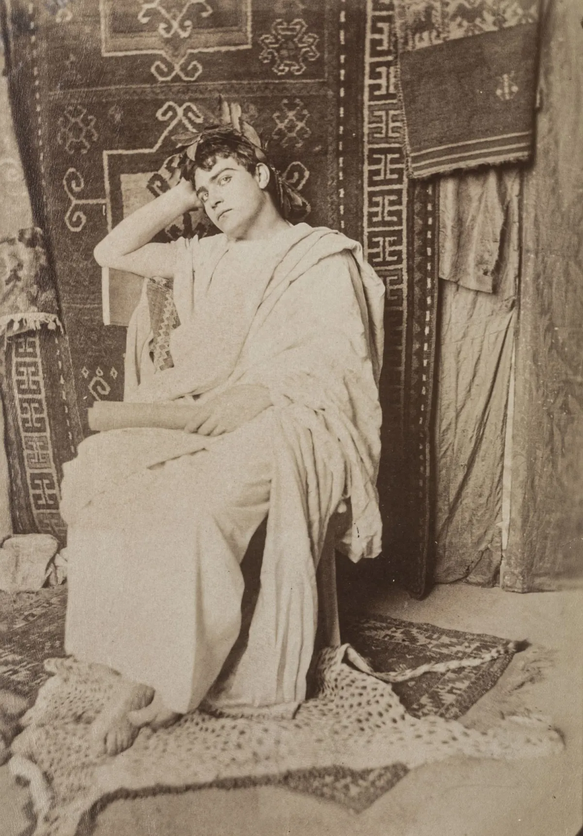 Gloeden, Wilhelm von – Néron. Albumine. Vintage.