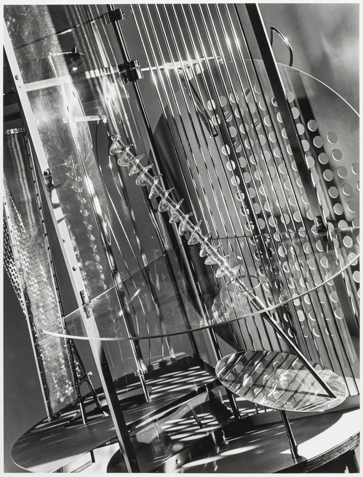 Moholy-Nagy, Laszló – Licht-Raum-Modulator (1930). Photographie originale. Gélatine argentique.