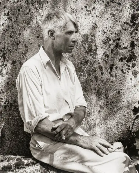 Steichen, Edward J – Carl Sandburg. Gélatino-argentique. Tirage postérieur d'après le négatif original de George Tice. Verso sur le support