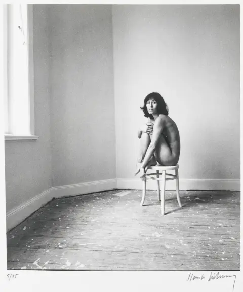 Székessy, Karin – Model 75. Gélatine argentique sur papier photo Agfa mat. Vintage. Signé et numéroté, titré et tamponné au verso.