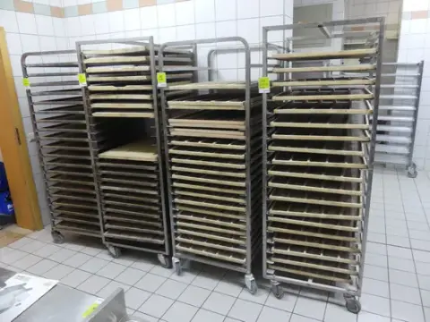 Ruostumaton teräs pakastinvaunu