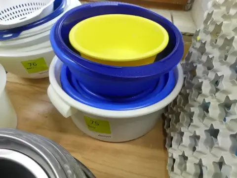 Erä kulhoja