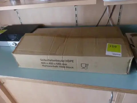 Lot pungi cu pliuri laterale
