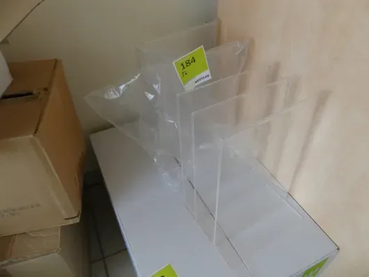 5 expositor de acrílico
