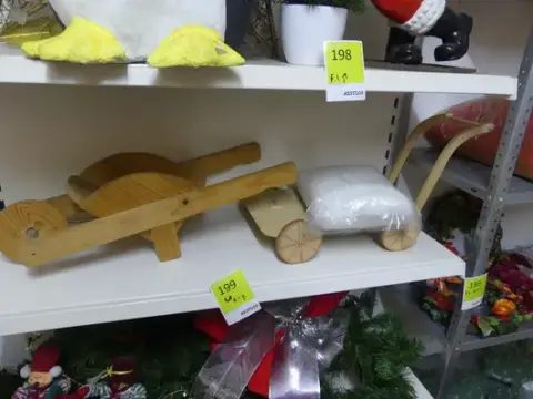مجموعة زينة (محتوى الحجرة)