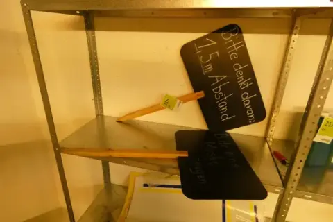 2 db állvány