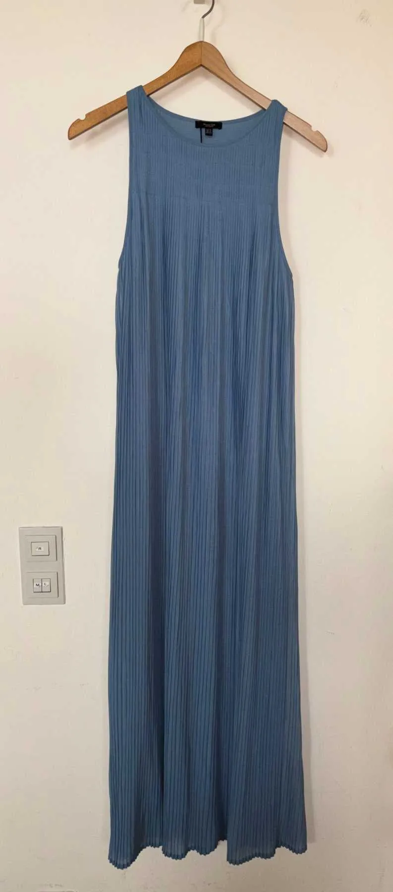 1件原装 Massimo Dutti 连衣裙，蓝色，XS码，全新