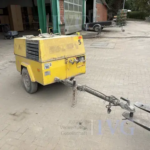 Radni stroj kompresor KAESER M 24