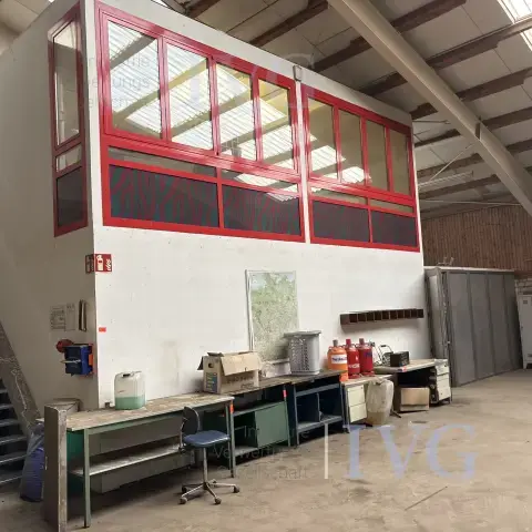 Struttura per ufficio integrata nella sala, di produzione propria