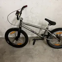 BMX (Bulls)