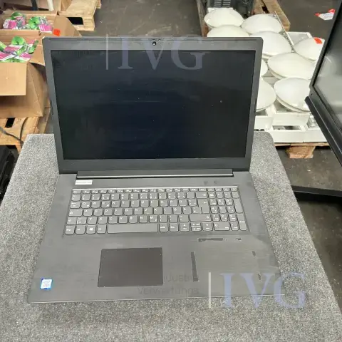 लैपटॉप LENOVO 81 RG