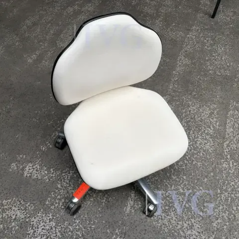 Klinikdrejestol (hvid)