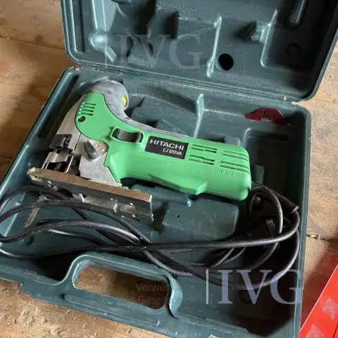 Ferăstrău pendular HITACHI CJ 120 VA