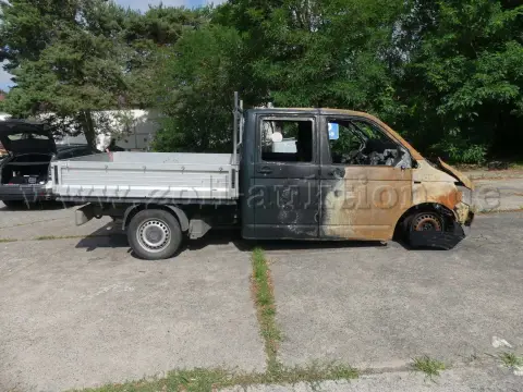 1 Volkswagen T6 2.0 TDI 4Motion langt lad dobbeltkabine*brand/totalskade