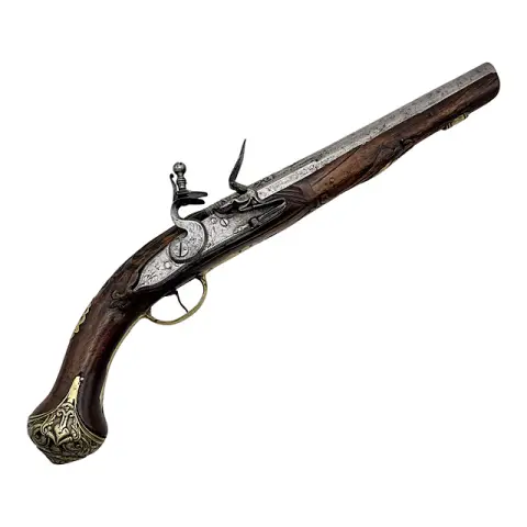 Flintlås rytterpistol med utskåret skjefte og maskaron-kolbekappe, trolig midten av 1700-tallet