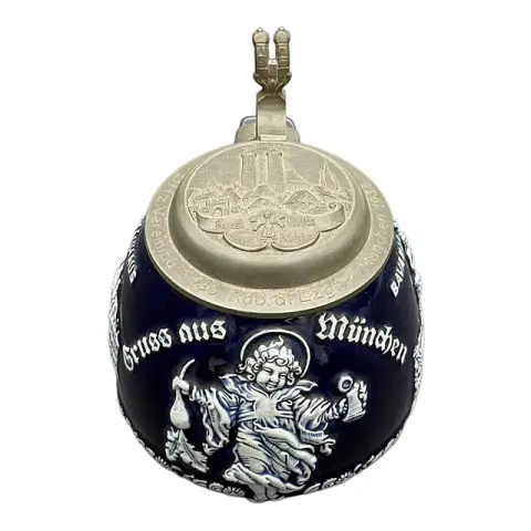 Chope à bière du Luftzeuggruppe 7 Munich avec Münchner Kindl, Hofbräuhaus et couvercle en étain, 1938