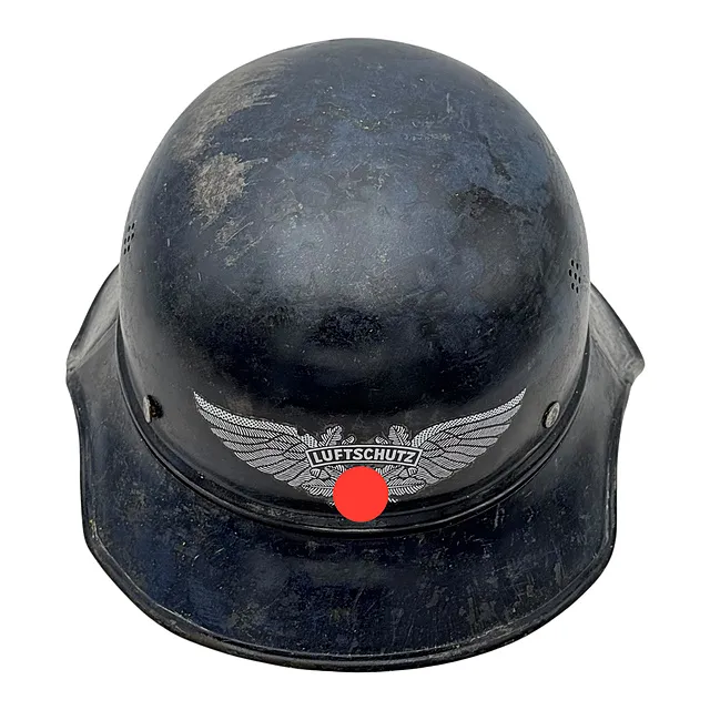 Gladiatorhjelm, luftvernhjelm modell 1938, mørkeblå stålhjelm med luftvernemblem, 1938/45