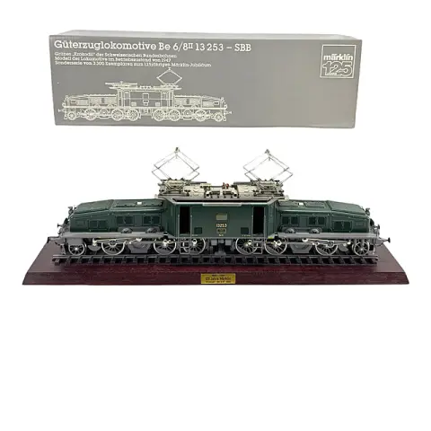 Märklin échelle 1 locomotive électrique 5758 SBB Crocodile Be 6/8 II boîte d'origine