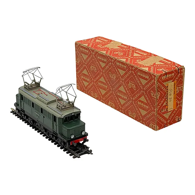 Locomotive électrique Märklin SE 800 verte, deux pantographes, échelle H0, années 1950