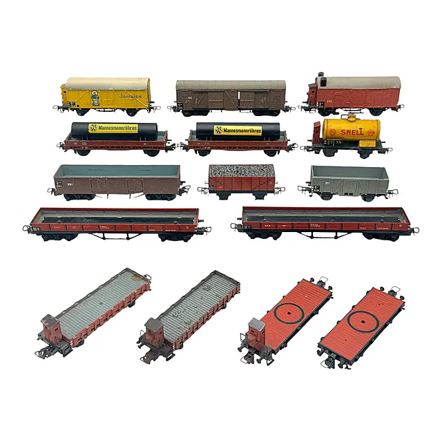 Märklin 15 parça yük vagonu H0, tanker ve açık vagonlar, 300 serisi, 1950'ler