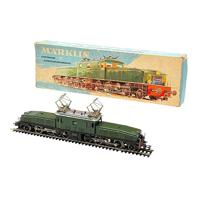 Märklin mjerilo H0 SBB Krokodil Ce 6/8 III zelena električna lokomotiva 3015, u originalnom pakiranju