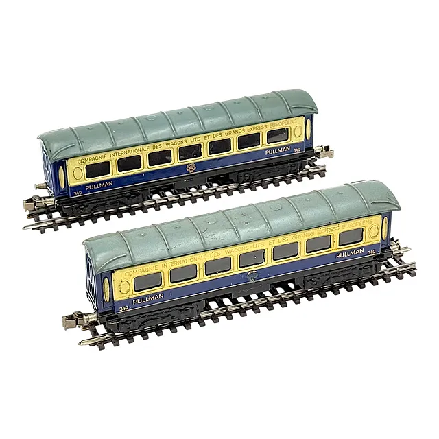Märklin due carrozze CIWL Pullman in blu e crema, n. 349, scala H0