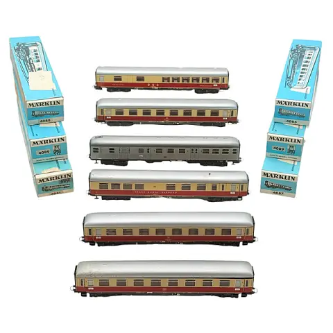 Märklin six voitures voyageurs 4081/4085/4087/4088/4089 en emballage d'origine, H0, années 1960/1970