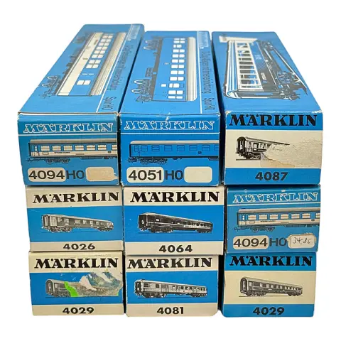 Märklin échelle H0 lot de neuf voitures voyageurs 4026 4029 4045 4064 4081 4087 4094, emballage d'origine