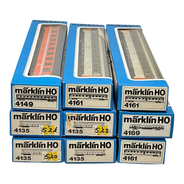 Märklin H0: مجموعة من تسع عربات ركاب فرنسية SNCF 4135 4149 4161 4169، في عبوتها الأصلية