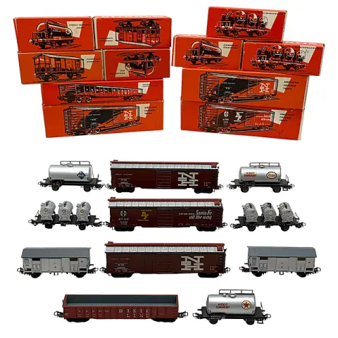 Märklin lot de onze wagons de marchandises version US avec boîtes, échelle H0