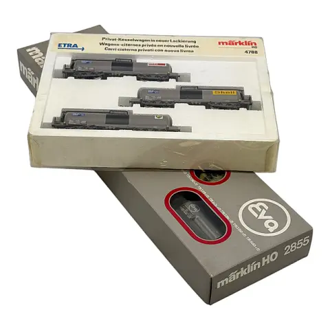 Märklin échelle H0 coffret train-citernes EVA 2855 avec locomotive et set de citernes ETRA 4788, emballage d'origine