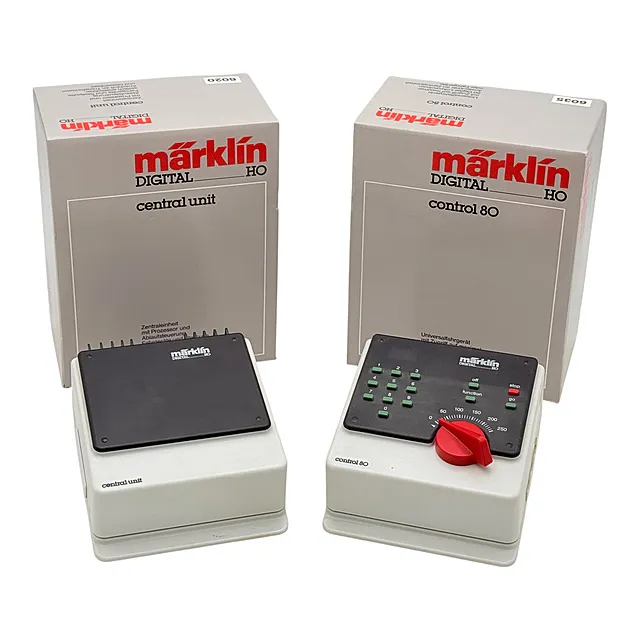 Märklin unité centrale numérique 6020 et Control 80 n° 6035, échelle H0, emballage d'origine