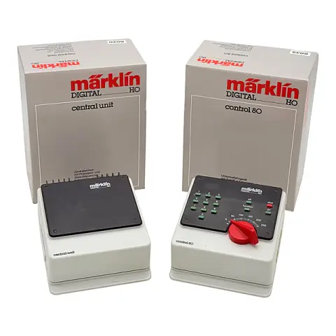 Märklin unité centrale numérique 6020 et Control 80 n° 6035, échelle H0, emballage d'origine
