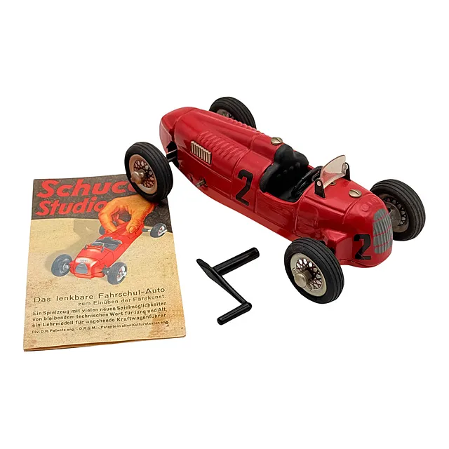 Schuco Studio II Auto Union, lenkbarer Rennwagen in Rot, Uhrwerk