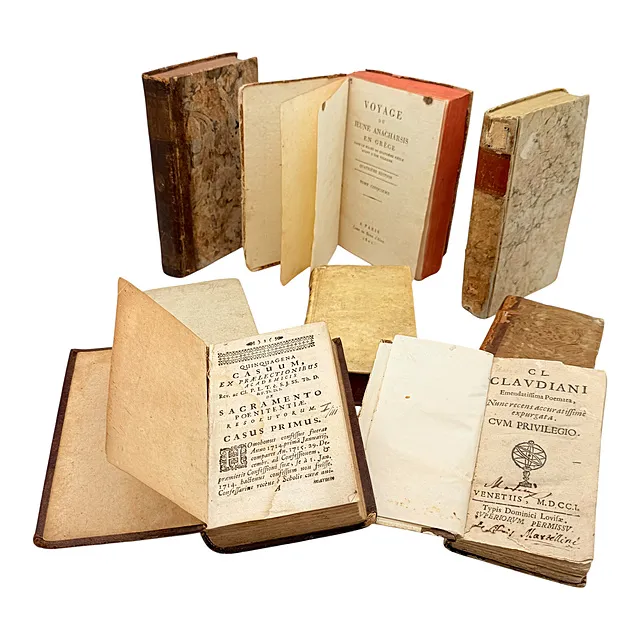 مجموعة من ثمانية كتب من القرن الثامن عشر وأوائل التاسع عشر، تيرنتيوس بادوفا 1752، كلاوديانوس البندقية 1701، بوتا، مولر