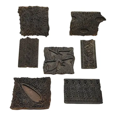 Set di sette stampi in legno per la stampa su tessuto, forme da stampa con motivi filigranati di bordure e superfici