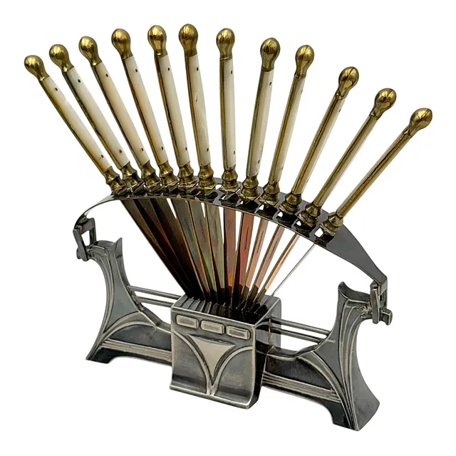 WMF fruktknivsett jugendstil, tolv kniver med perlemorshåndtak i stativ