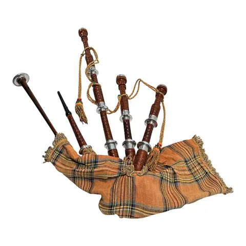 Great Highland Bagpipe tarzında gayda, üç bordun boru, tartan kaplama, ahşap ve metal