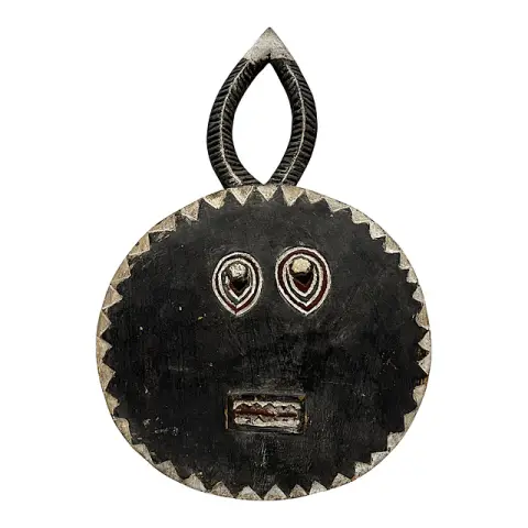 Maschera kple-kple del popolo Baule per la danza Goli, disco facciale con corna, Costa d'Avorio, XX sec.