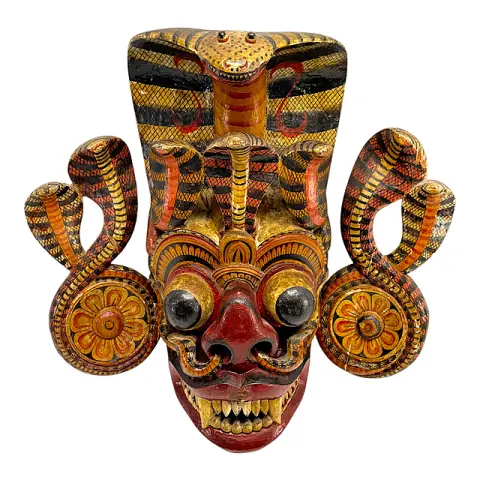 Maschera Naga Raksha, maschera demoniaca con corona di cobra e grande cobra, legno, dipinta, Sri Lanka