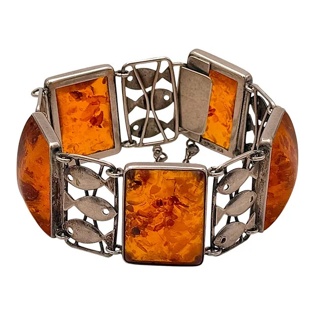 Fischland-Schmuck Ribnitz، سوار كهرمان من الفضة عيار 835 بحلقات على شكل سمكة، حلي بحر البلطيق
