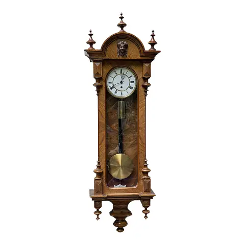 Gustav Becker wandregulateur, Gründerzeit wandklok met gesneden vrouwenmascaron, circa 1890