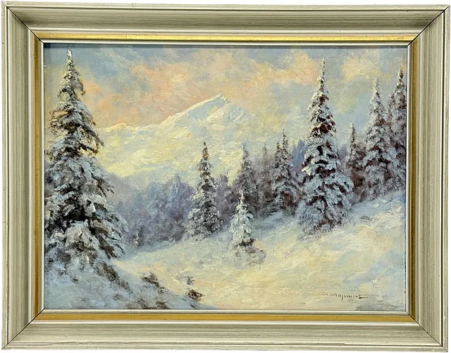 George Majewicz, versant de montagne enneigé avec épicéas dans la lumière du soir
